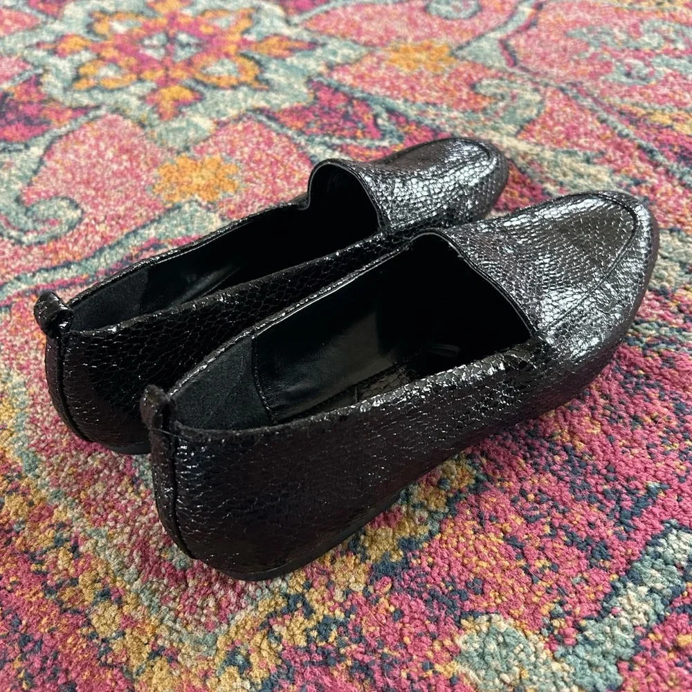 Zara | Women’s Black Shiny Faux Snakeskin Textured Slip-On Loafers Flats Sz 7.5